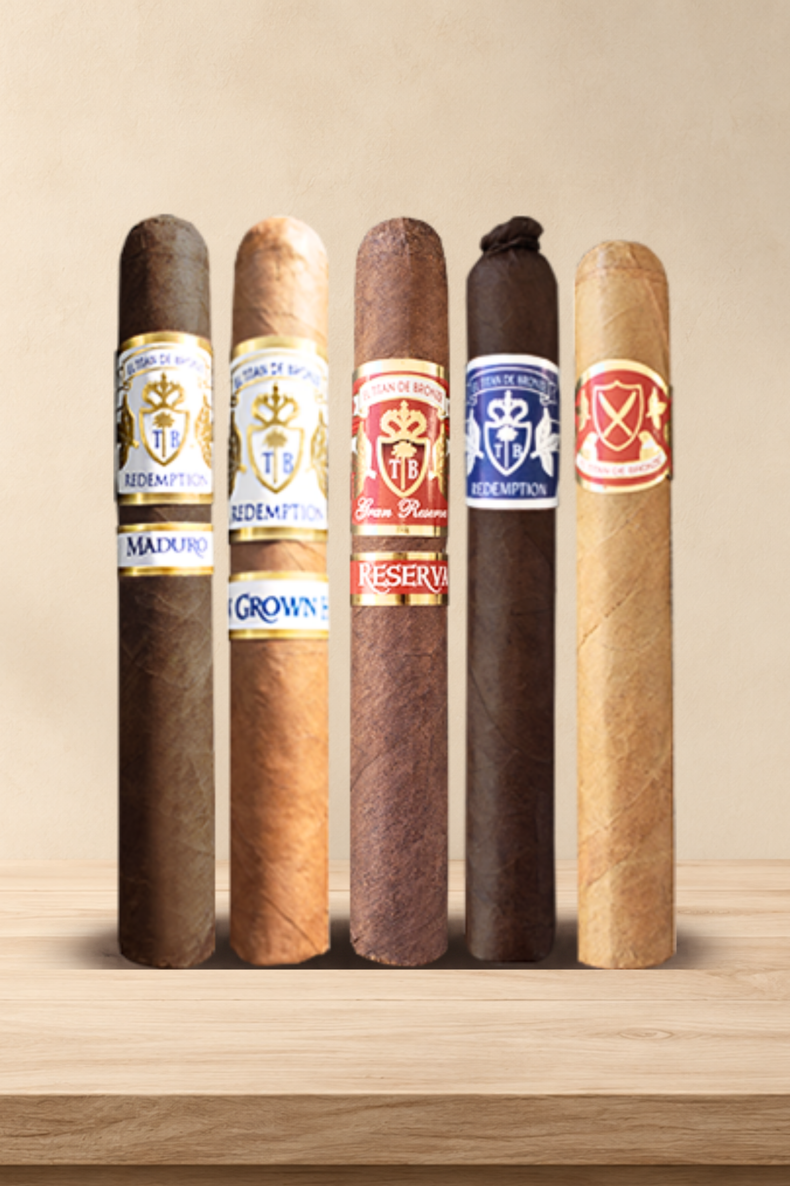 El Titan de Bronze Ultimate Sampler- Corona